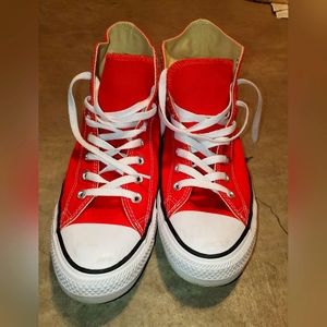 Red Converse high tops 9m/11w